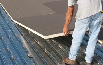 benefits of insulating Ceann A Bhaigh flat roofing